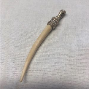SLANE mammoth tusk horn pendant